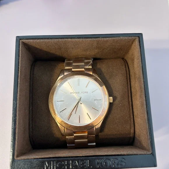 Michael Kors Rose Gold Stainless Steel Watch - Picture 3 of 3